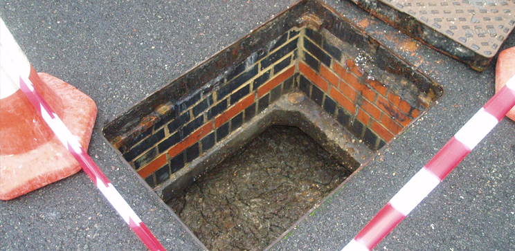 blocked-drains-weybridge.jpg